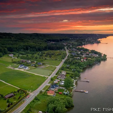 Pike Fishing Camp Semesterbostad *