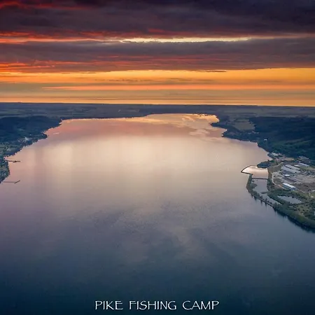 Tatil Evi Pike Fishing Camp